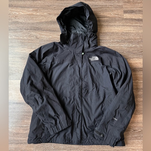 The North Face Jackets & Blazers - The North Face Women’s Hyvent Black Jacket Size Large